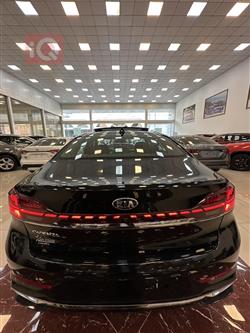 Kia Cadenza